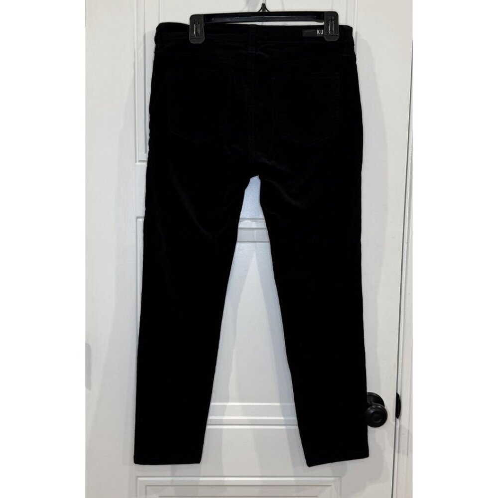 Kut from the Kloth "Dianna" Skinny Black Corduroy Pants 8 Stretch Mid-Rise EUC